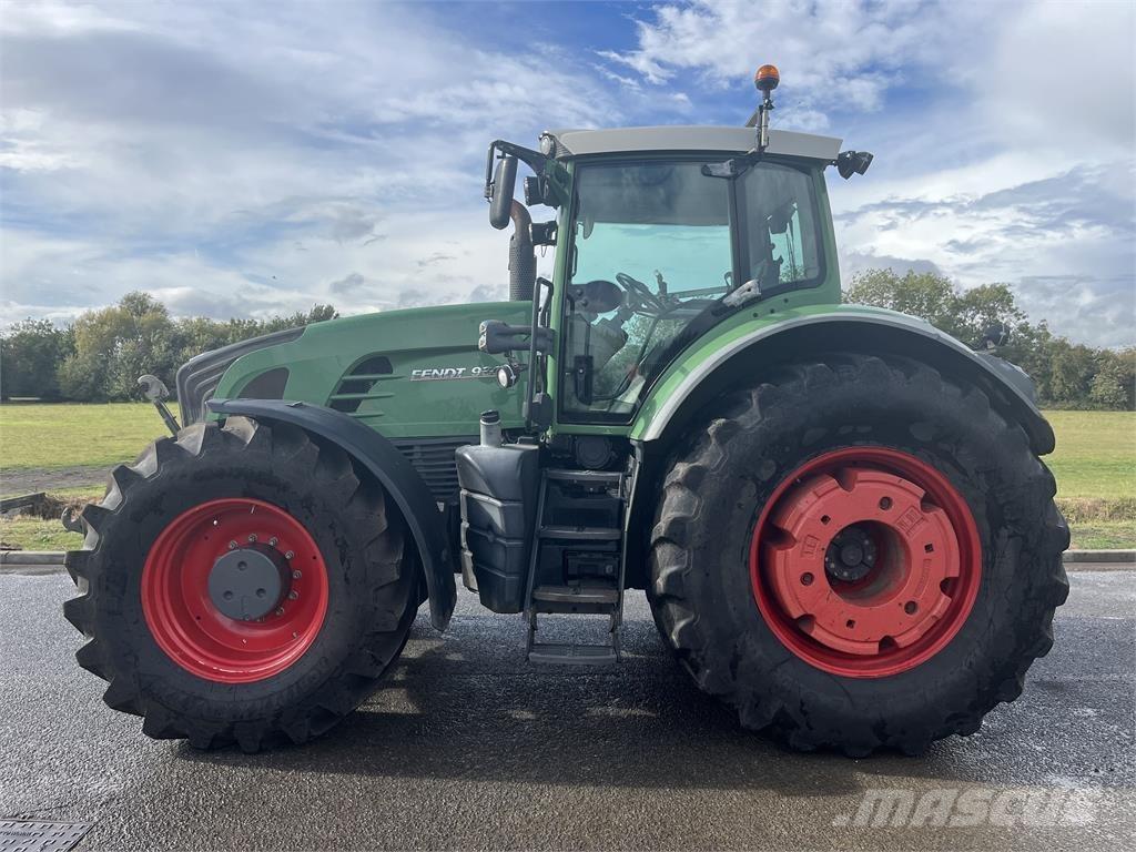 Fendt 936 PROFI Traktoren