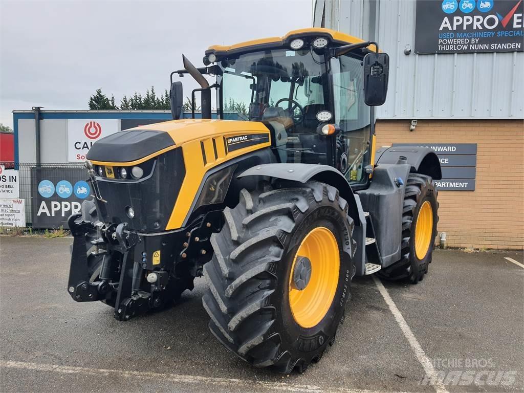 JCB 4220 Traktoren