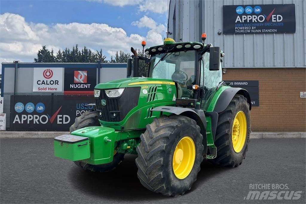 John Deere 6215R Traktoren
