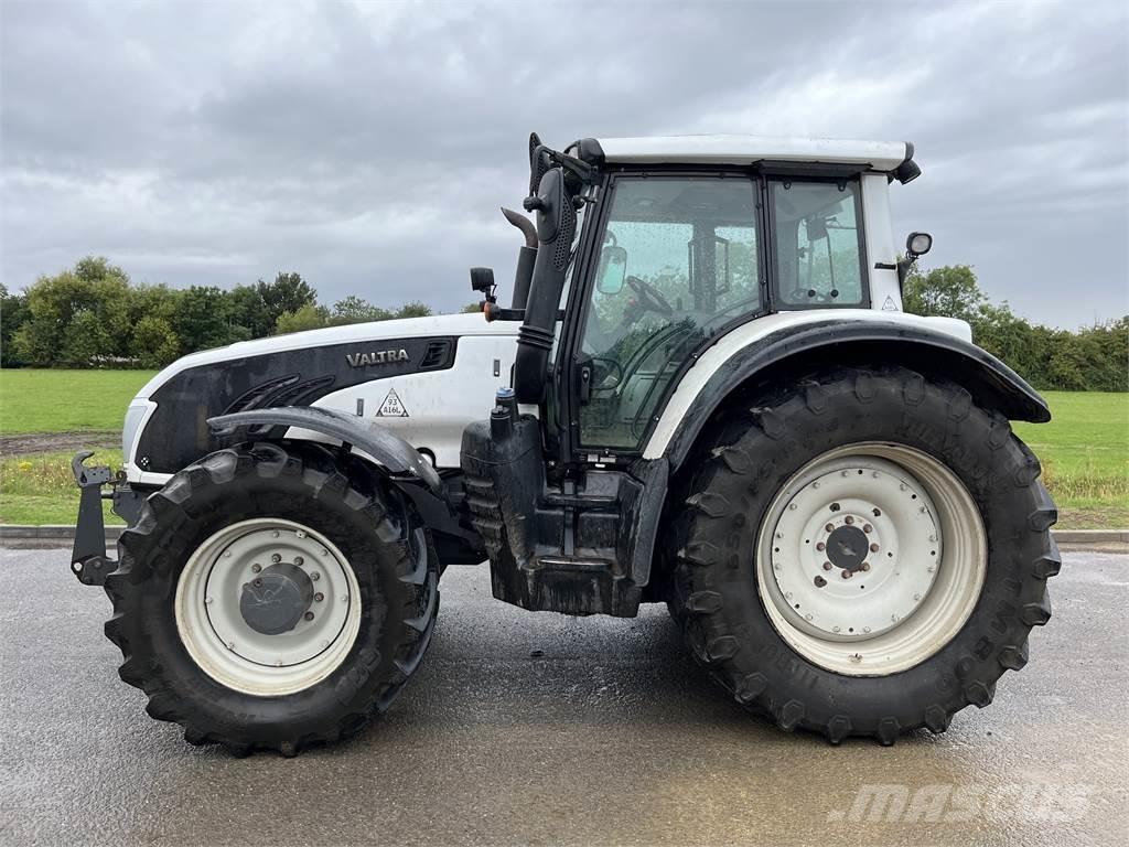 Valtra T203D Traktoren