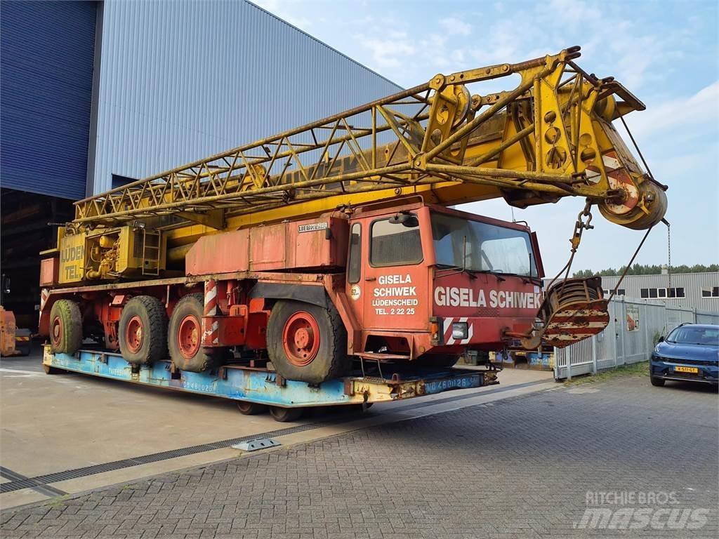 Liebherr LTM 1100 All-Terrain-Krane