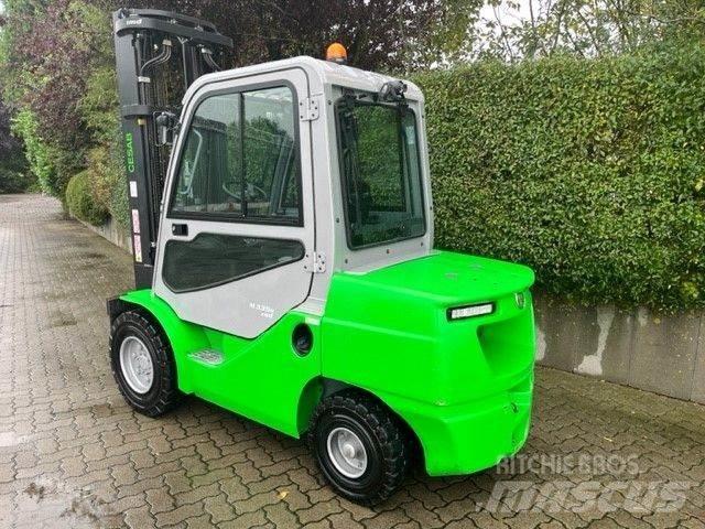 Cesab M335H-DV Dieselstapler