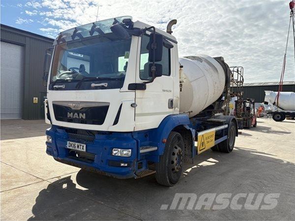 MAN McPHEE 4m3 Betonmischer