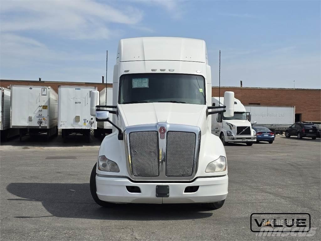 Kenworth T680 Sattelzugmaschinen