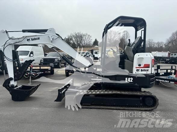 Bobcat E42 Minibagger < 7t