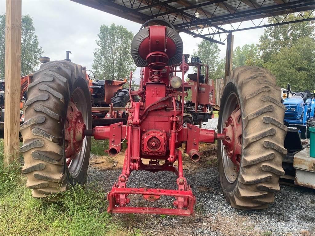 Farmall 400 Sonstige Baumaschinen