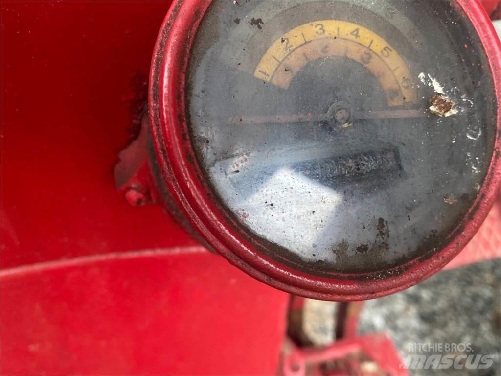 Farmall 400 Sonstige Baumaschinen