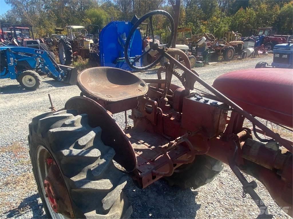 Farmall A Sonstige Baumaschinen