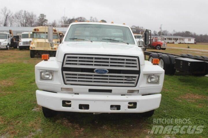 Ford F-600 Sonstige Baumaschinen