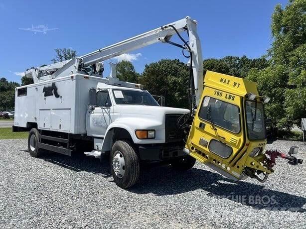 Ford F800 Sonstige Baumaschinen