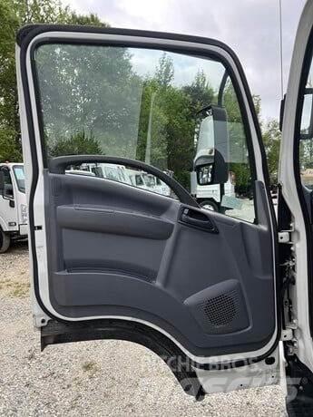 Isuzu NRR Sonstige Baumaschinen