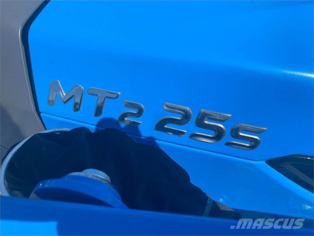 LS MT225S Sonstige Baumaschinen