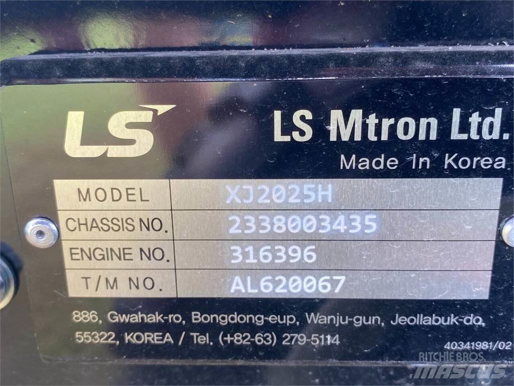 LS XJ2025H Sonstige Baumaschinen
