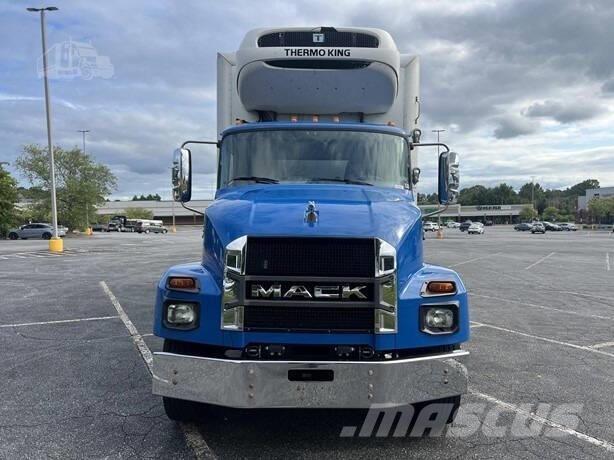 Mack MD6 Sonstige Baumaschinen