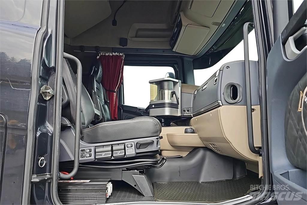 Scania R580 Kofferaufbau