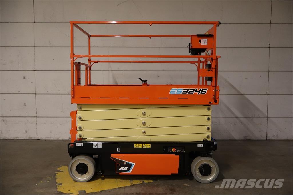 JLG ES3246 Scheren-Arbeitsbühnen