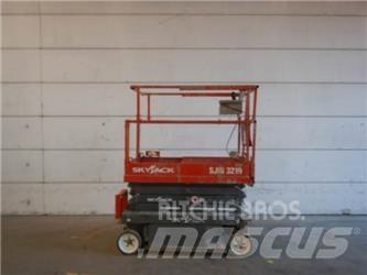SkyJack SJ3219 Scheren-Arbeitsbühnen