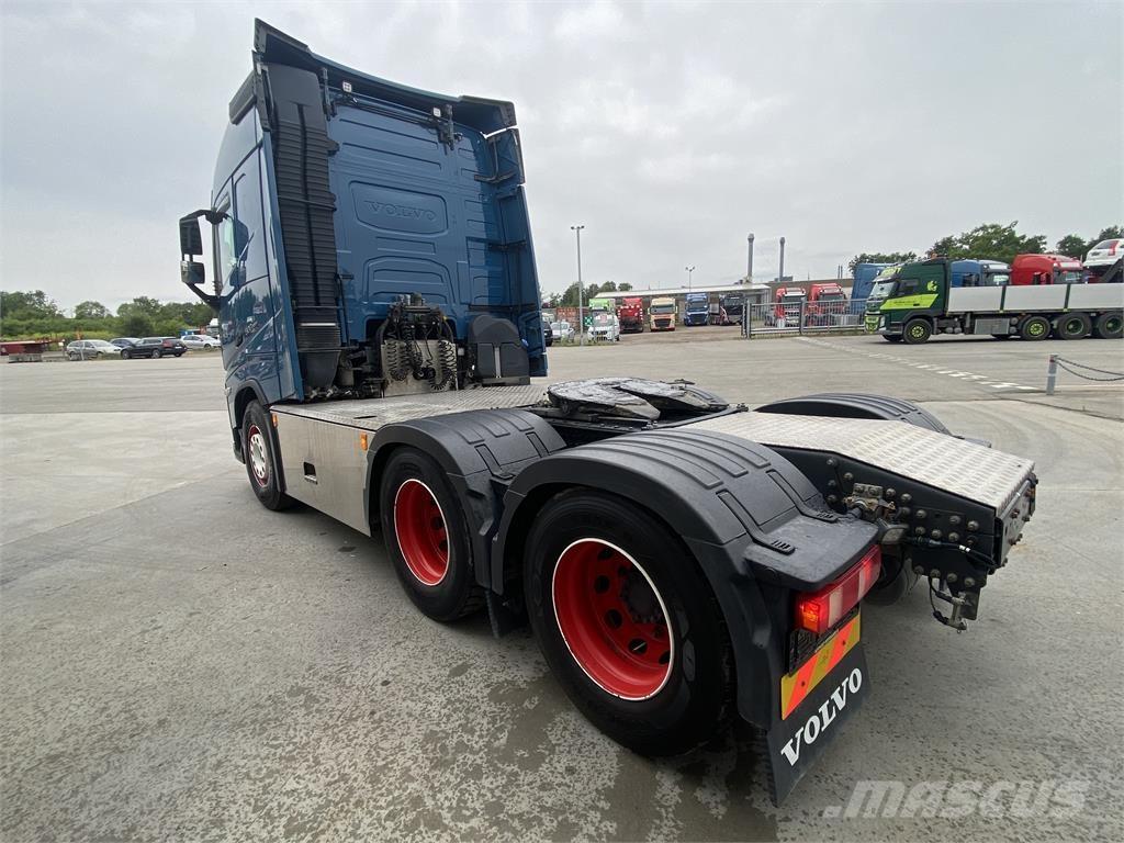 Volvo FH 6x4 Sattelzugmaschinen