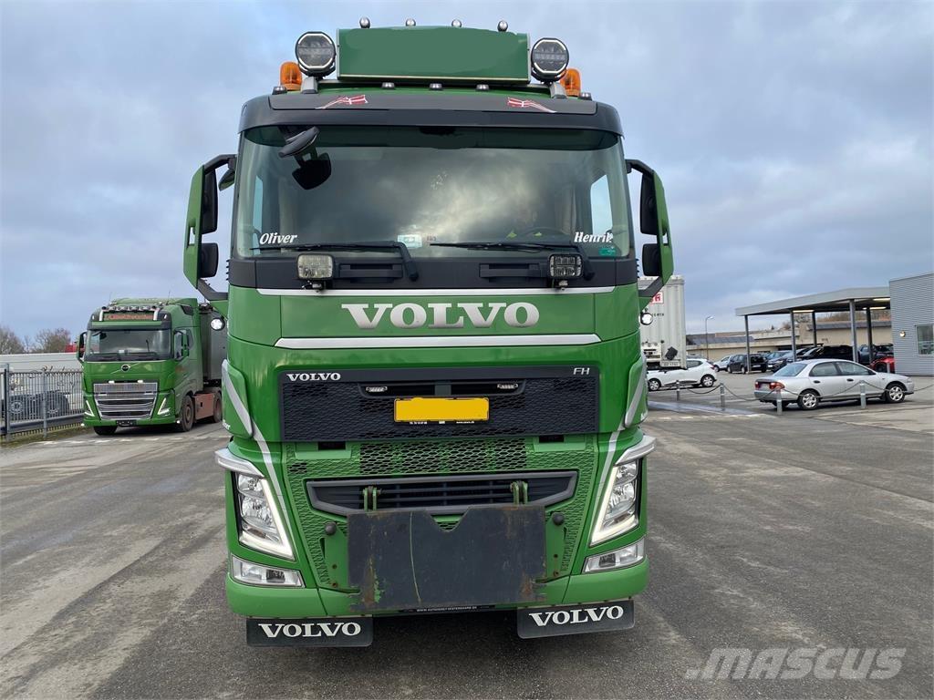 Volvo FH 8x4 Kranwagen