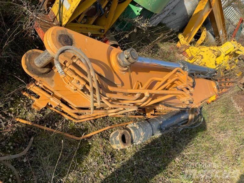 CASE CX245SR Ausleger