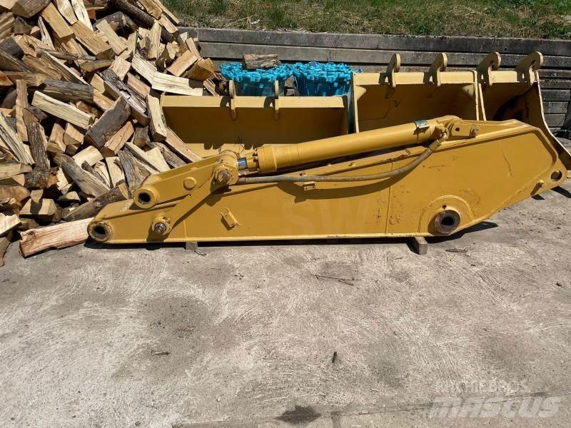 CAT 320 Ausleger