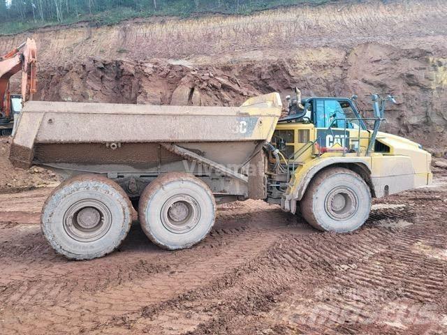 CAT 745C Dumper - Knickgelenk
