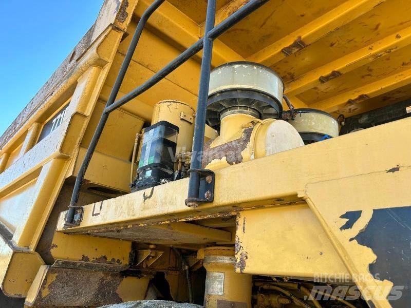 CAT 771D Dumper - Starr