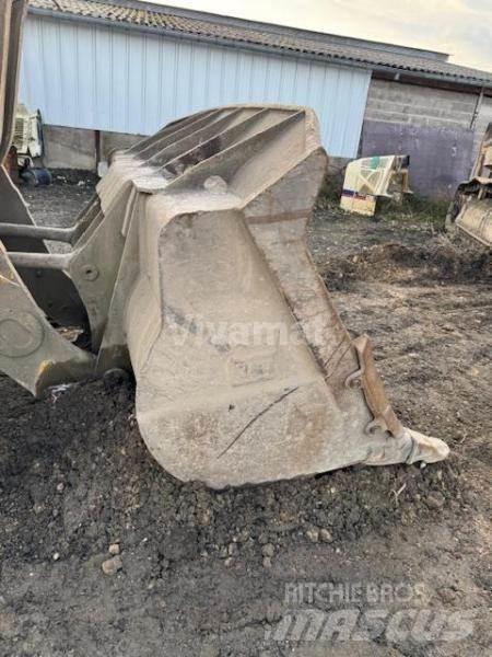CAT 973C Laderaupen