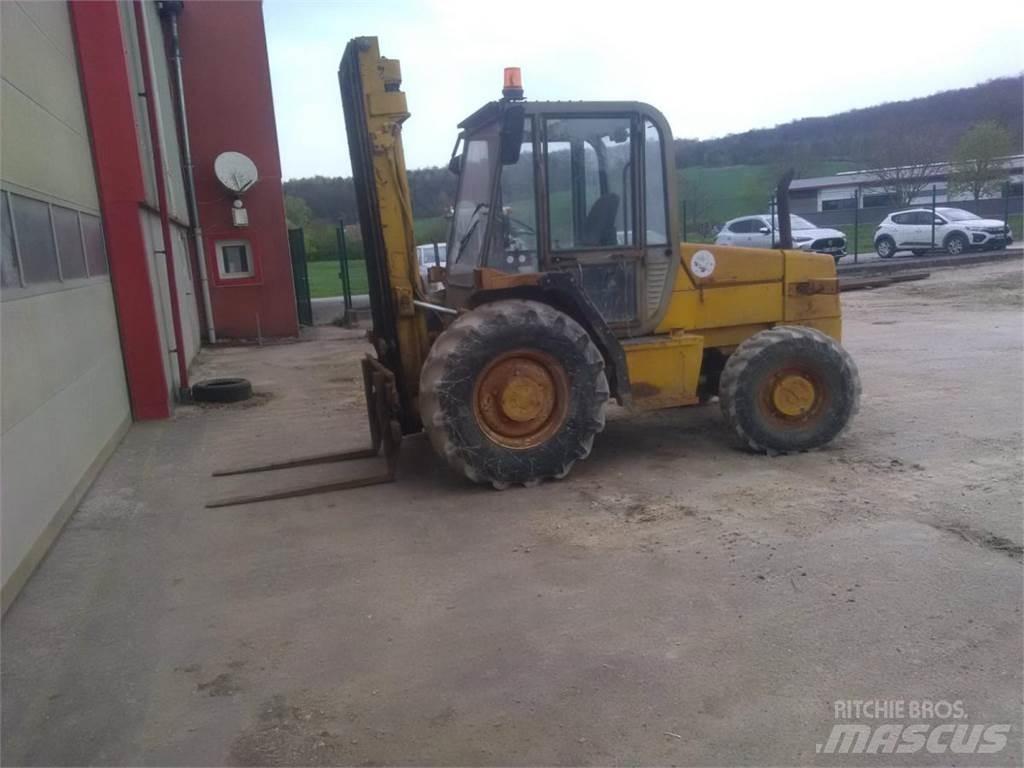 JCB 930 Geländestapler