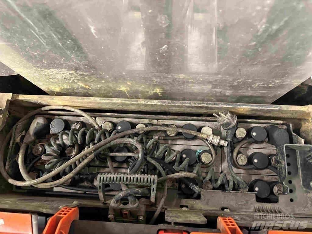 BT SWE 100 Deichselstapler