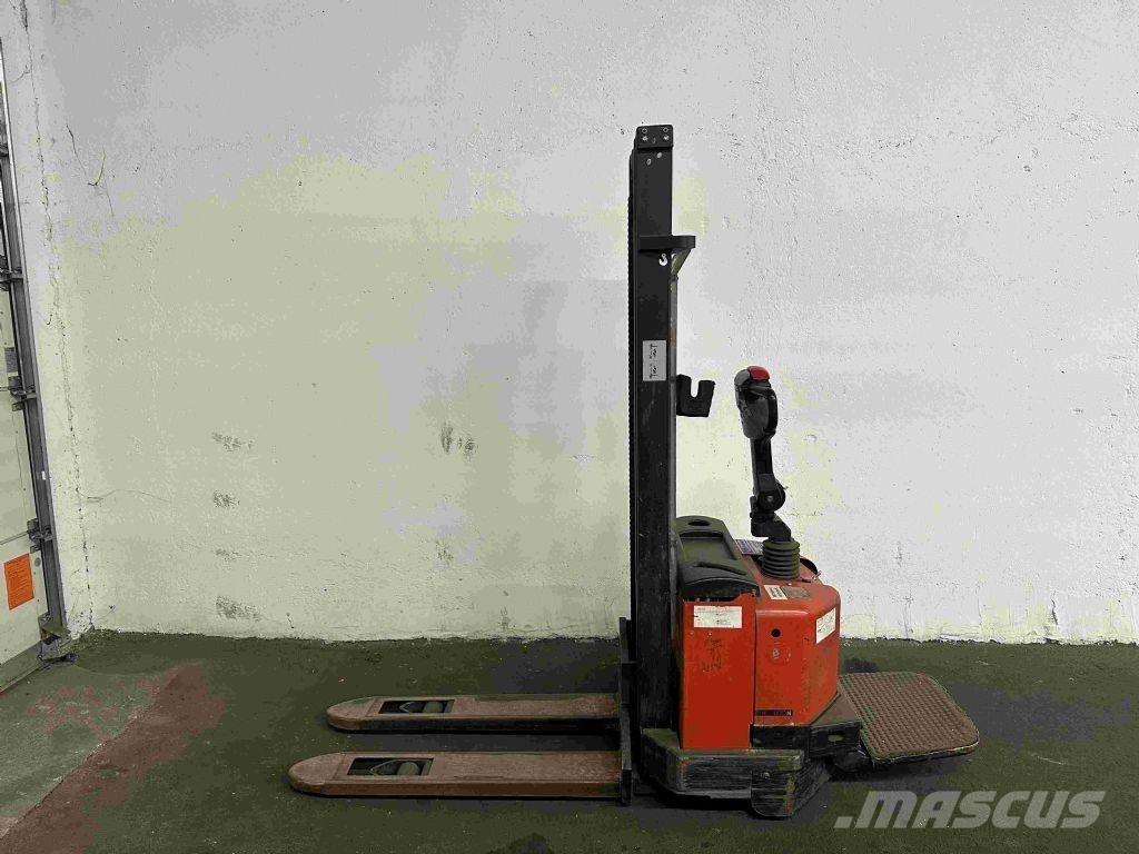 BT SWE 100 Deichselstapler