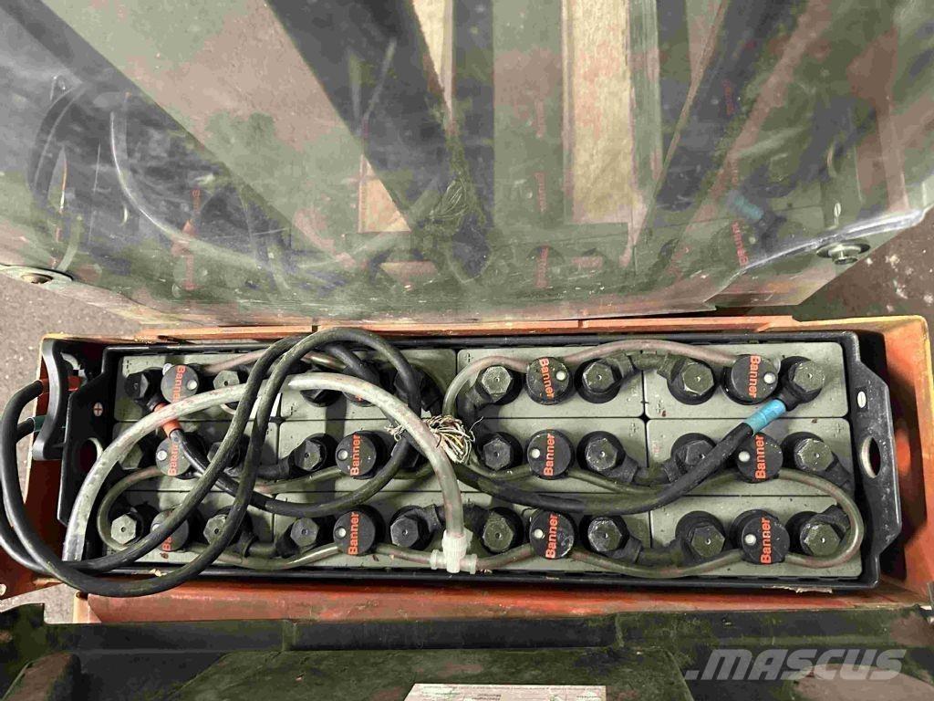 BT SWE 100 Deichselstapler