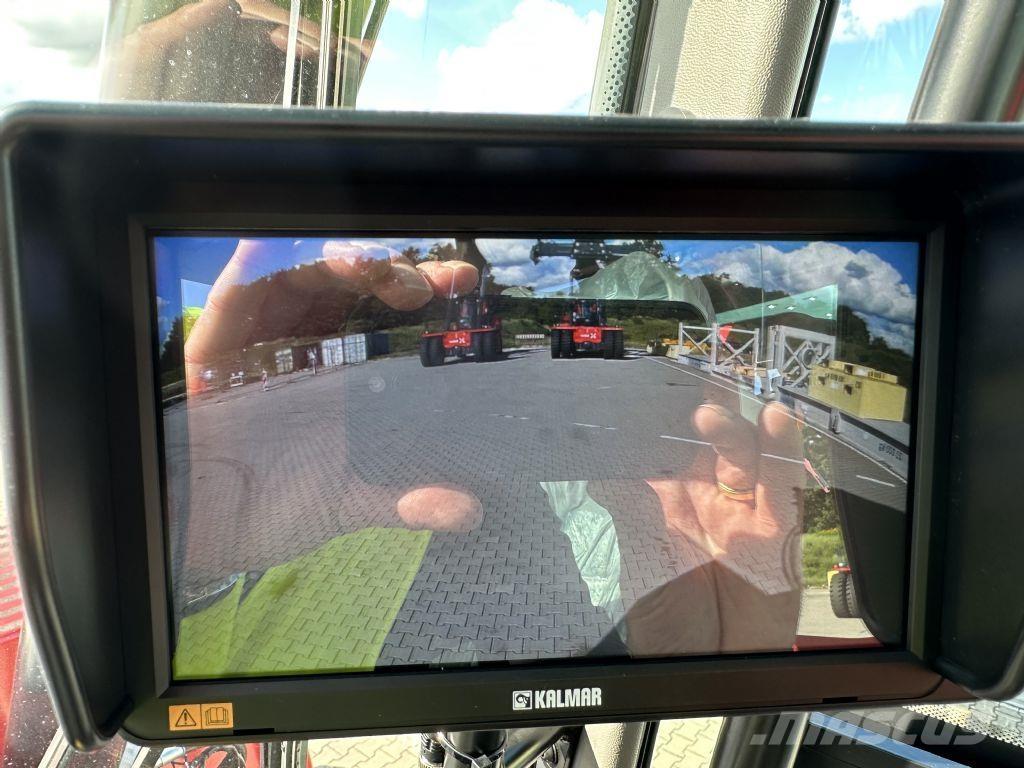 Kalmar DRG450-65S5X Reach-Stacker