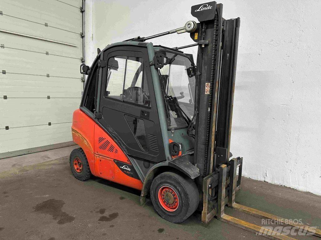 Linde H 30 T-02 EVO Gasstapler