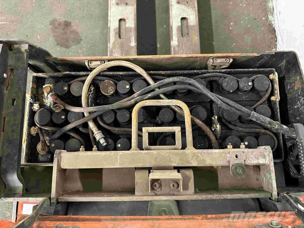 Toyota LPE 200 Niedergabelstapler
