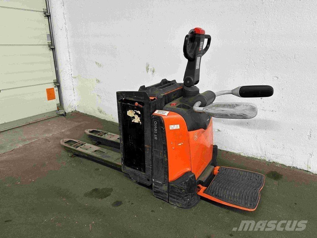 Toyota LPE 200 Niedergabelstapler