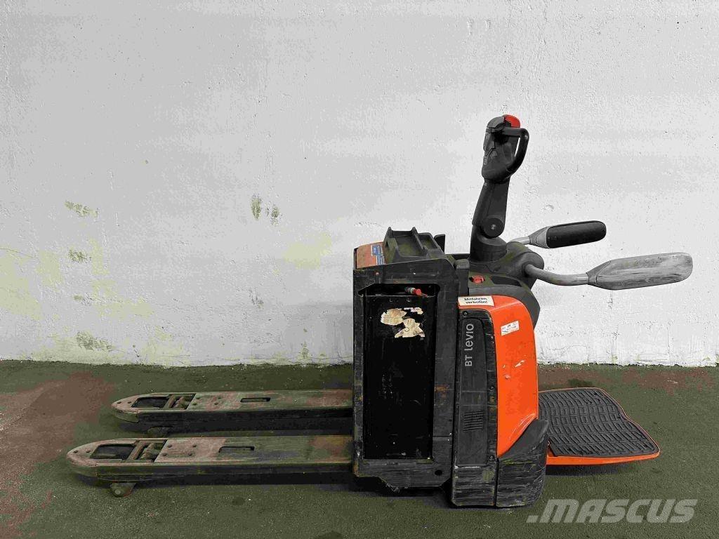 Toyota LPE 200 Niedergabelstapler