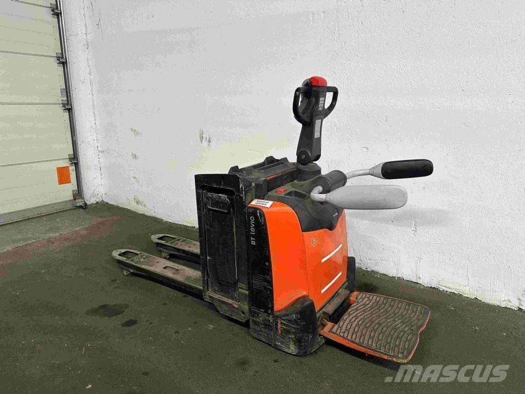 Toyota LPE 200 Niedergabelstapler