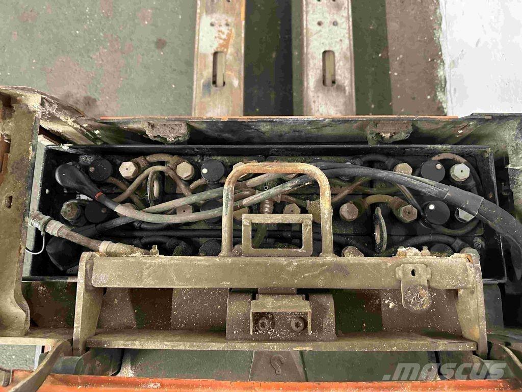 Toyota LPE 200 Niedergabelstapler