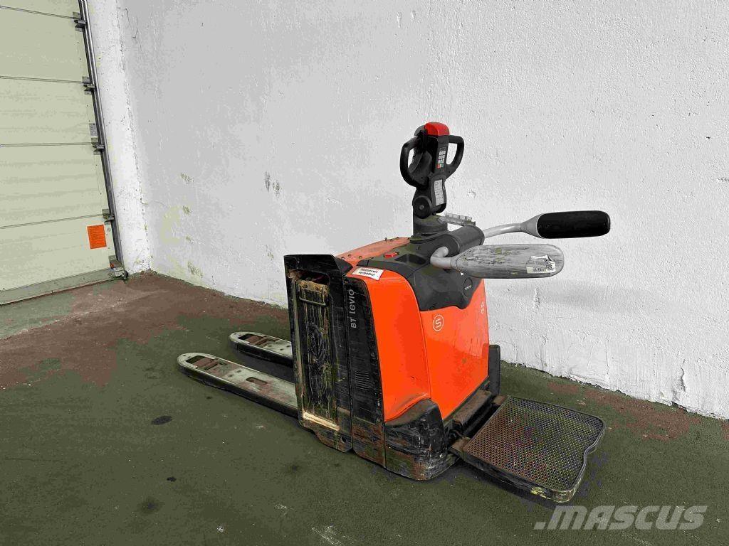 Toyota LPE 200 Niedergabelstapler