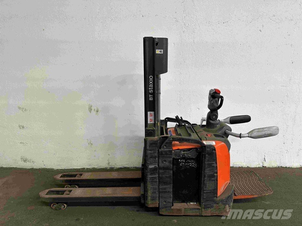 Toyota SPE 200 D Deichselstapler