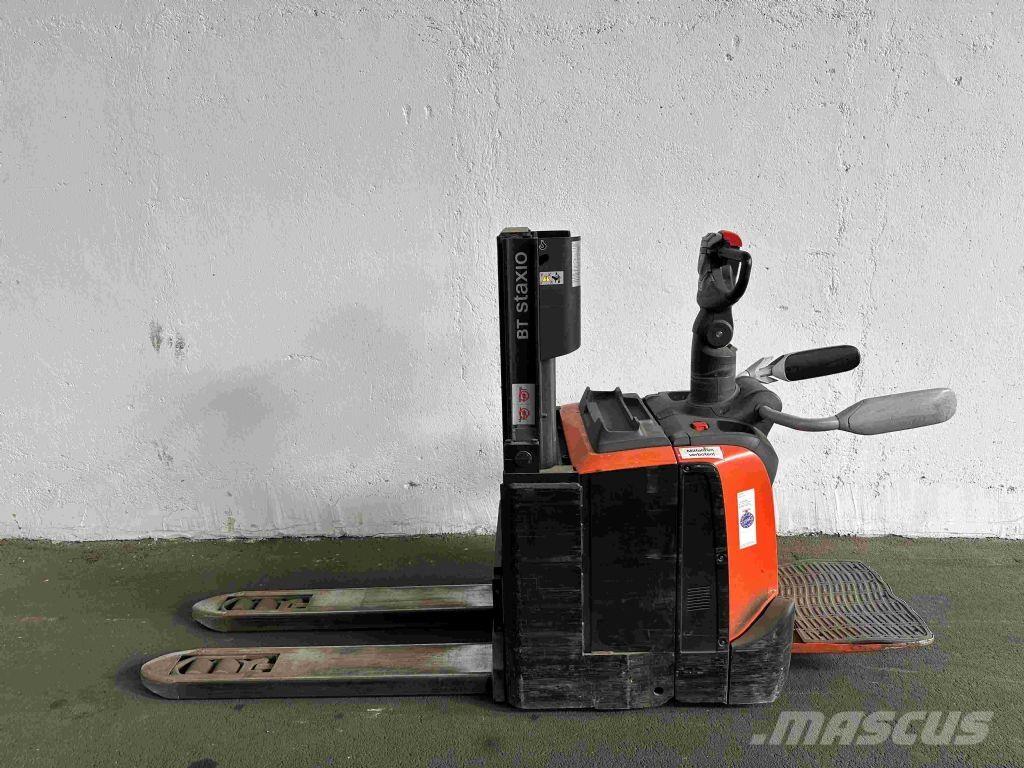 Toyota SPE 200 DN Deichselstapler