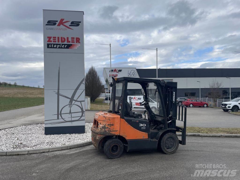 Doosan D30S-5 Dieselstapler