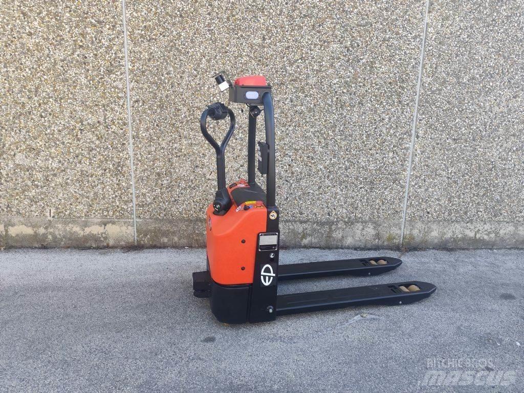EP  Niedergabelstapler