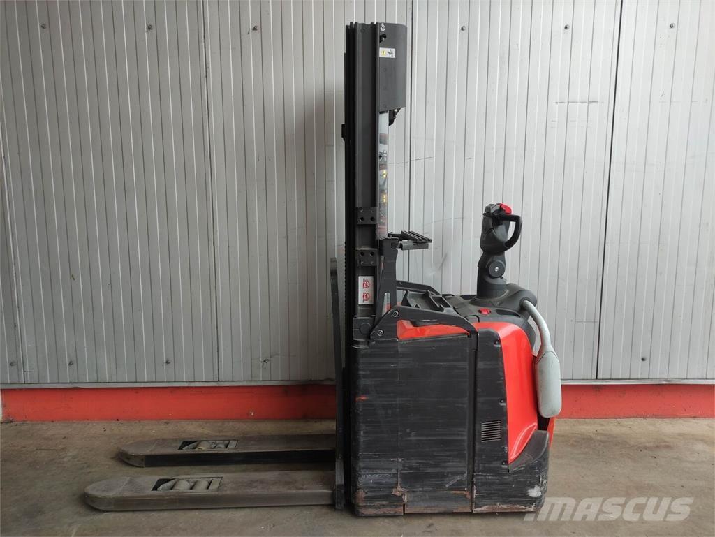 BT SPE 120 Deichselstapler