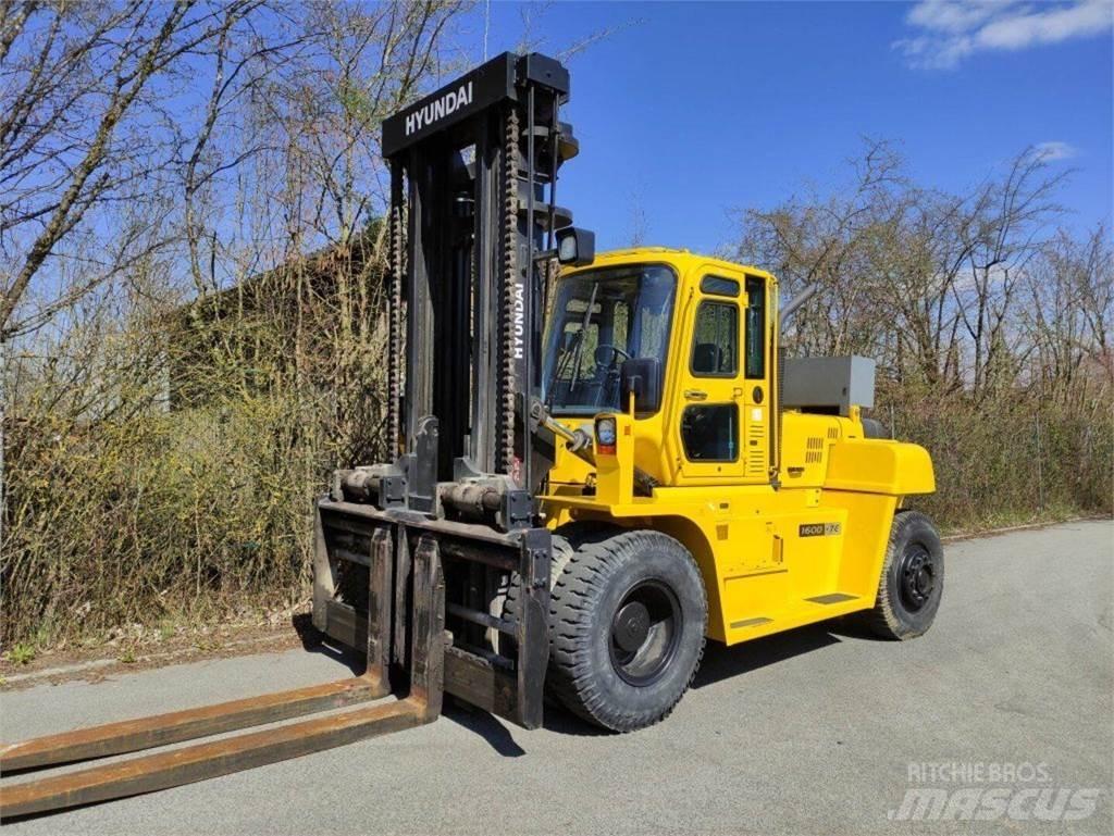 Hyundai 160D-7E Dieselstapler