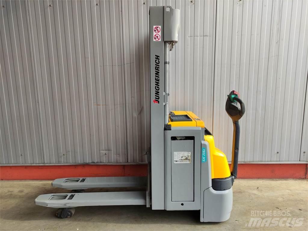 Jungheinrich EJC216z Deichselstapler