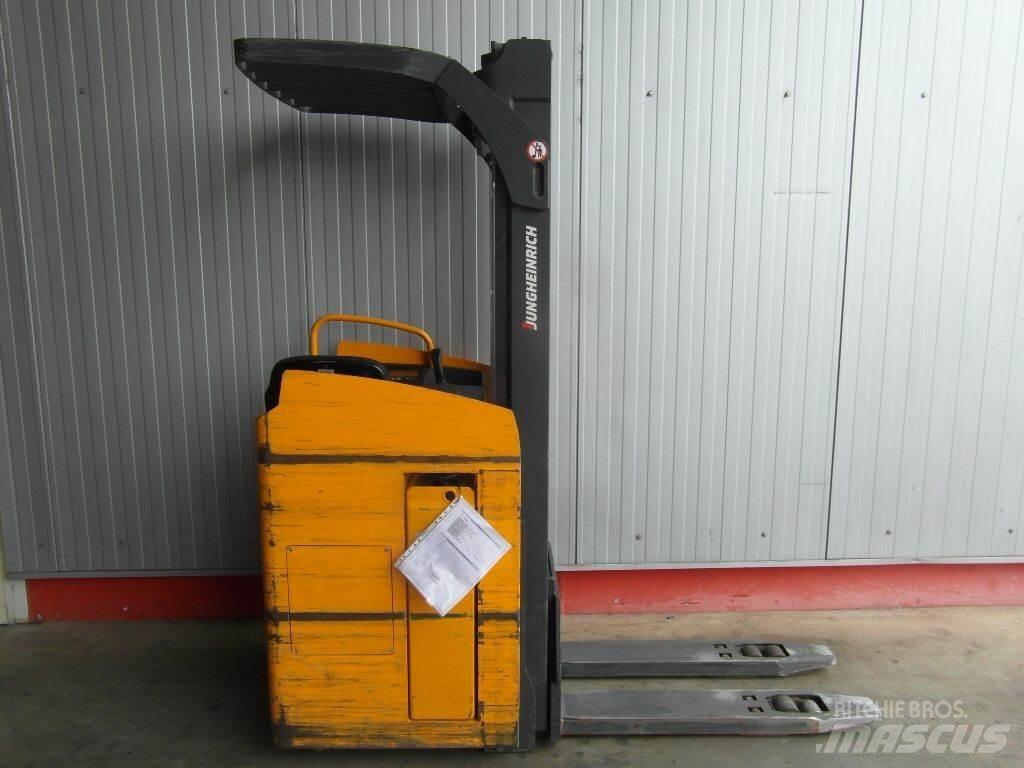 Jungheinrich ESC216-Z Selbstfahrstapler