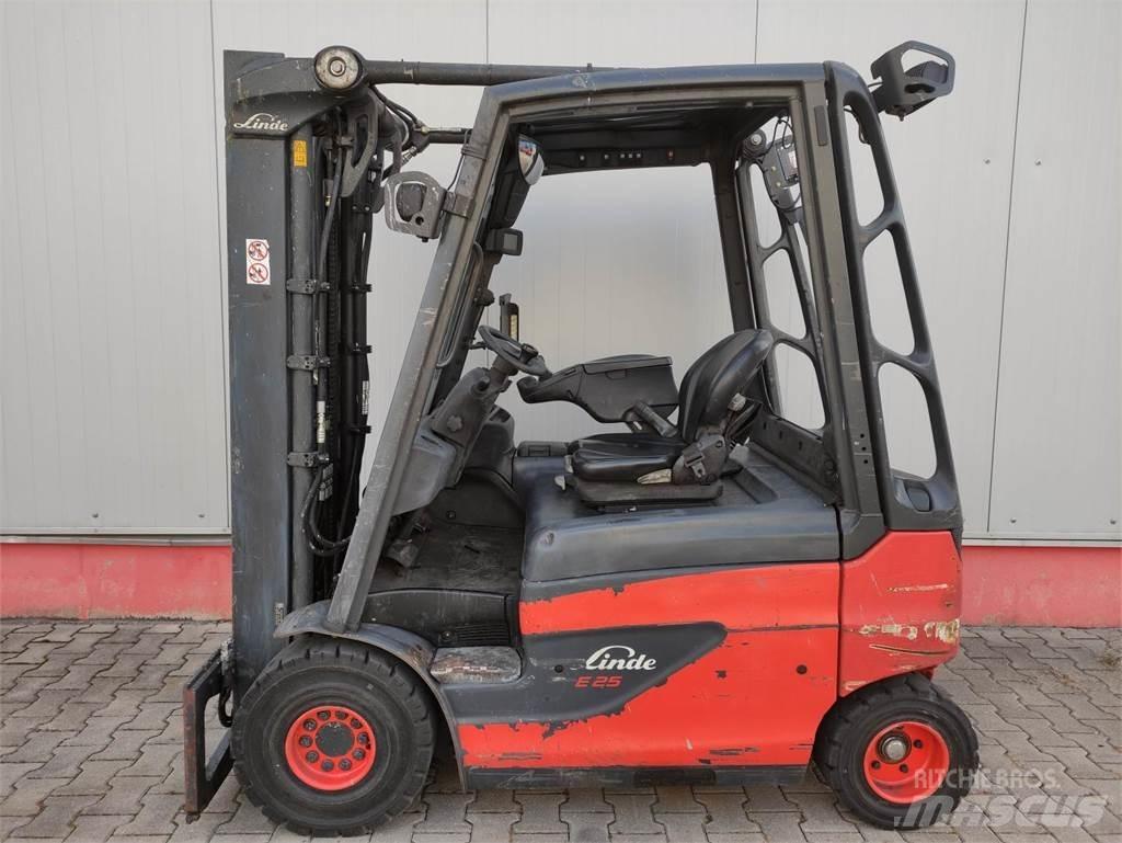 Linde E25-01-387 Elektrostapler