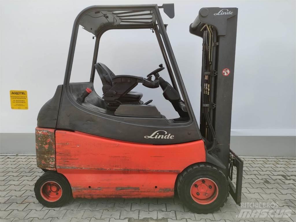 Linde E30/03/600-336 Elektrostapler